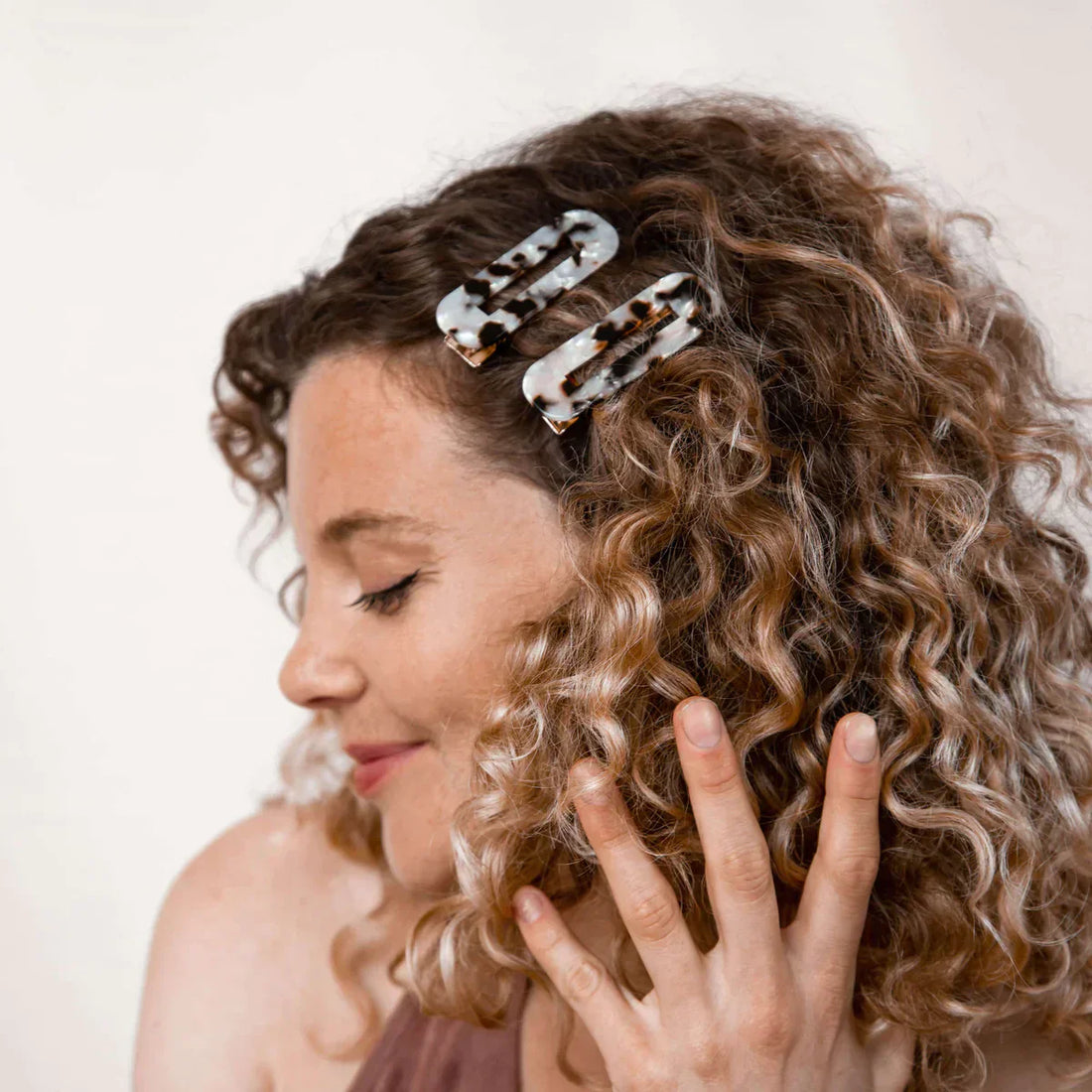 How to Diffuse Curly Hair - A Routine for All Curl Types
