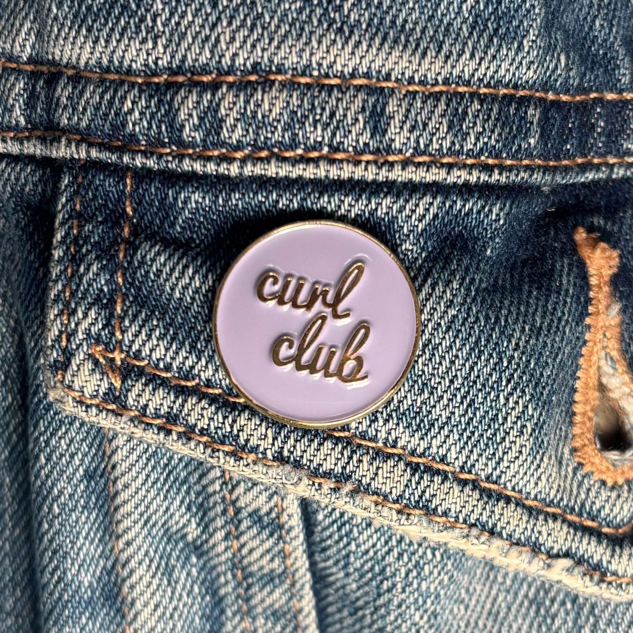 Only Curls Pin Badge - Curl Club - Only Curls